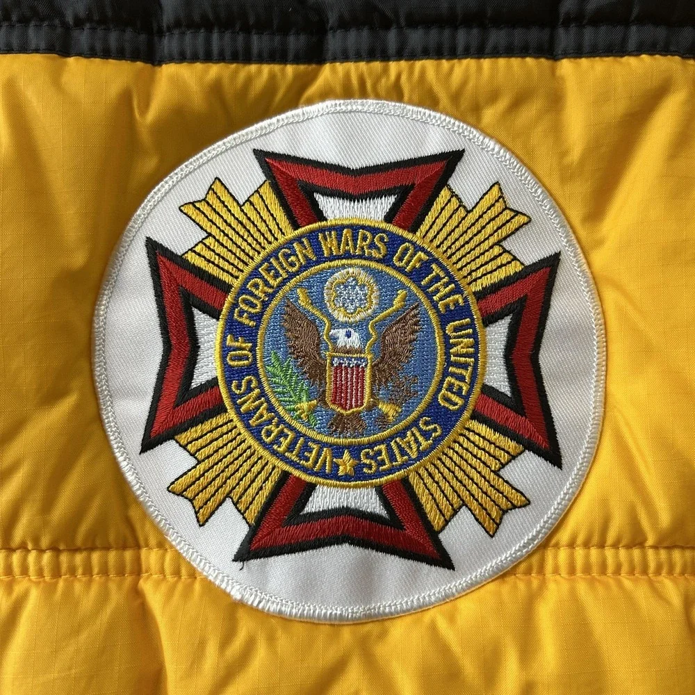 Starter Vest Mens XL Yellow Puffer Insulated USA Flag VFW Zip Pockets Lined